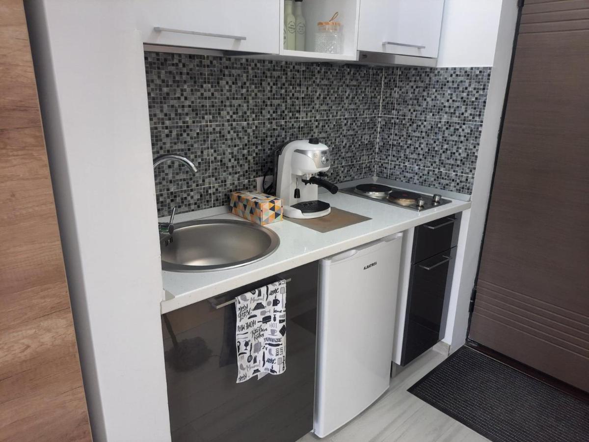Beach Residence 10 Metri Pana La Plaja Năvodari Kültér fotó