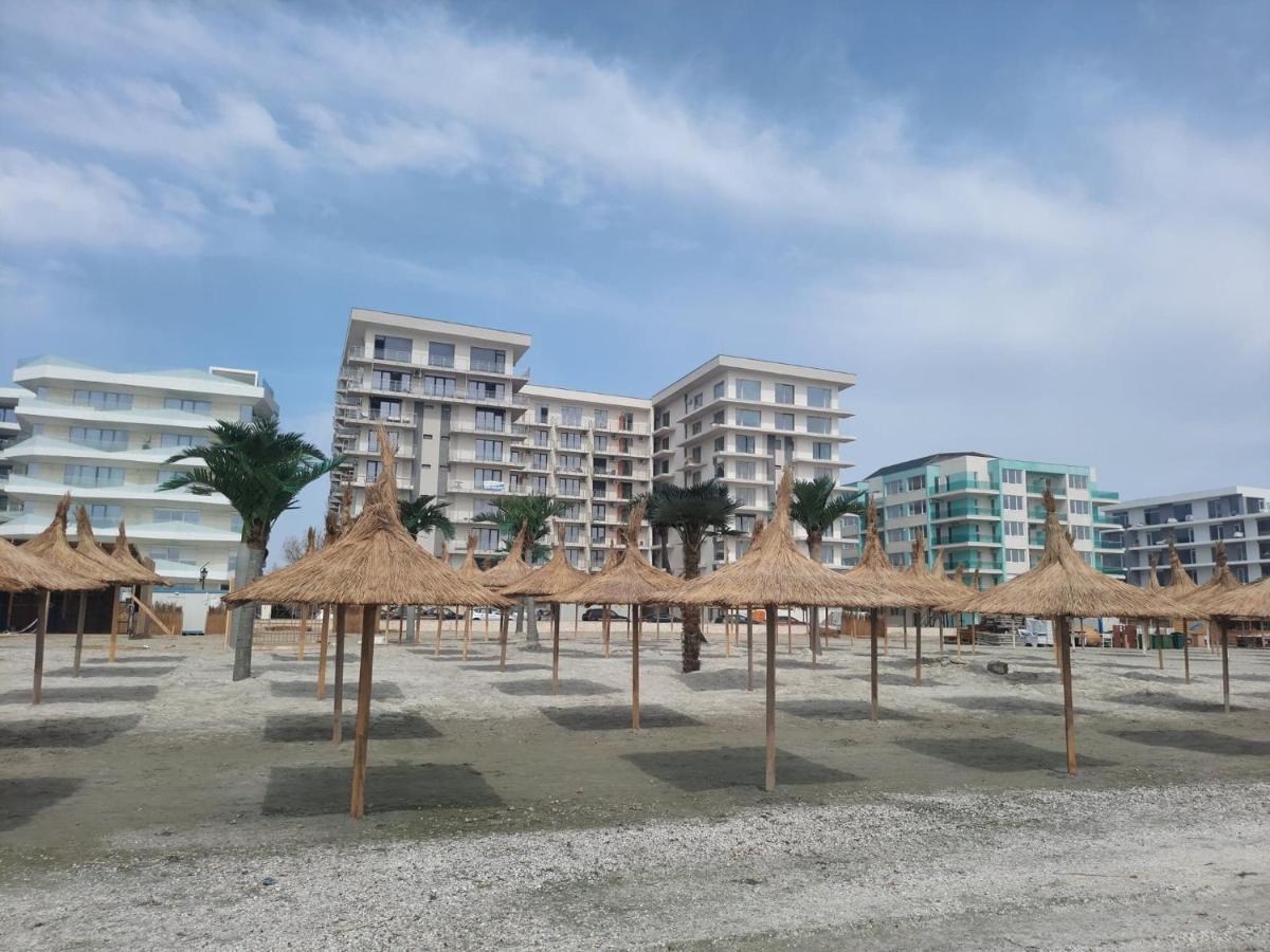 Beach Residence 10 Metri Pana La Plaja Năvodari Kültér fotó